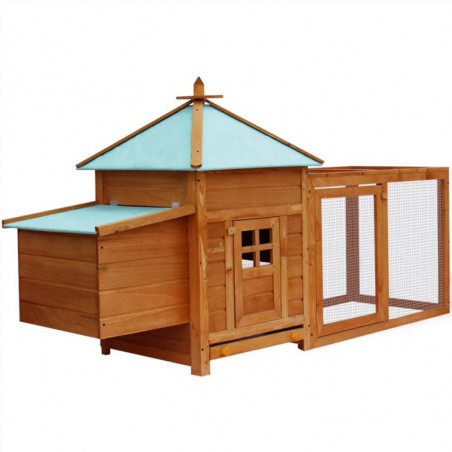 Outdoor chicken coop