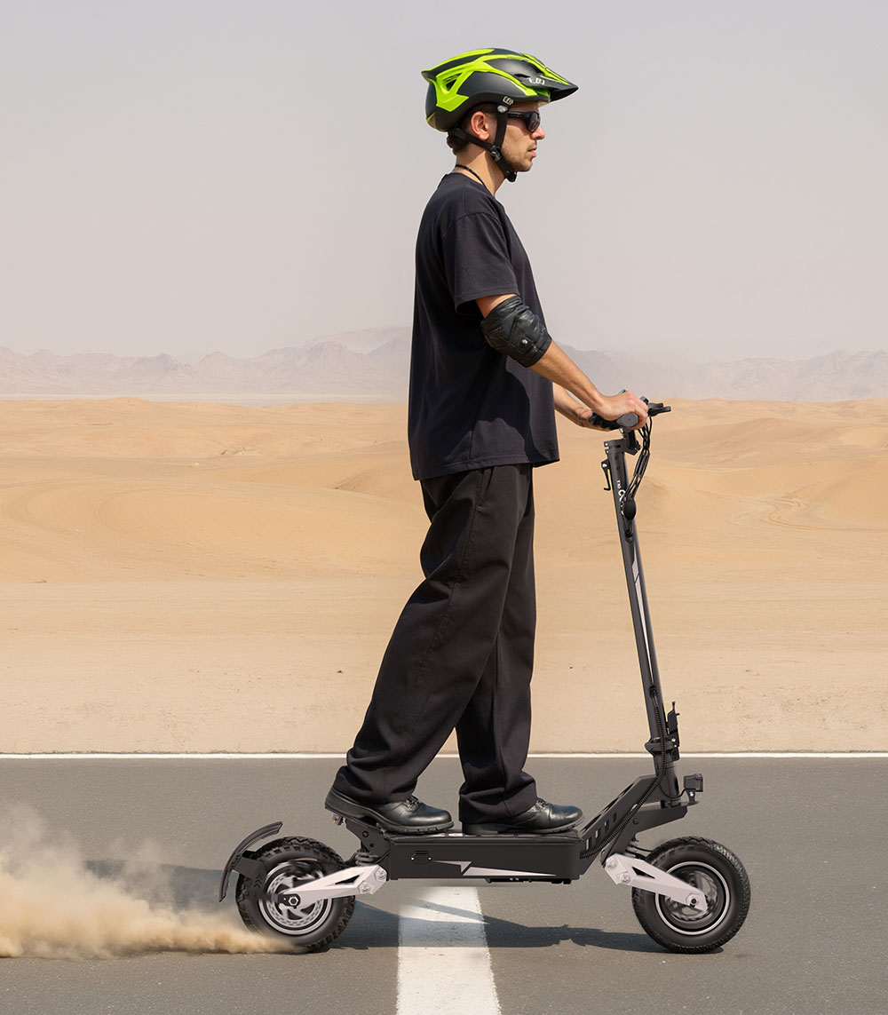 OOTD Scooter eléctrico T10, motor de 500 W, batería de 48 V 13,5 Ah, neumáticos de 11 pulgadas, velocidad máxima de 50 km/h, alcance de 45 km, frenos de disco delanteros y traseros, amortiguadores de resorte delanteros y traseros