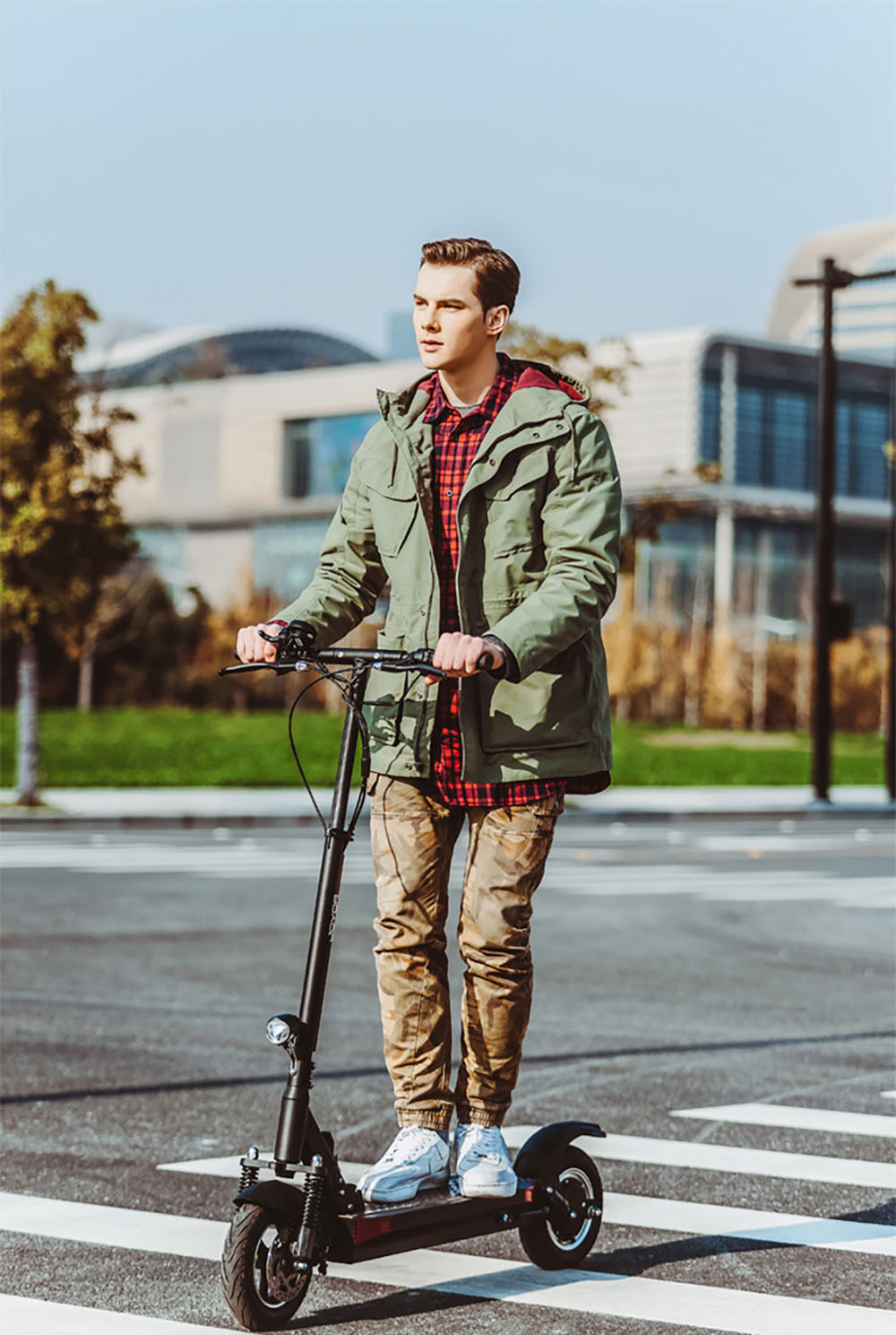 Hulajnoga elektryczna JOYOR Y6-S, akumulator 18 Ah, silnik 500 W, zasięg do 60 km, koła 10 cali, prędkość maksymalna 40 km/h