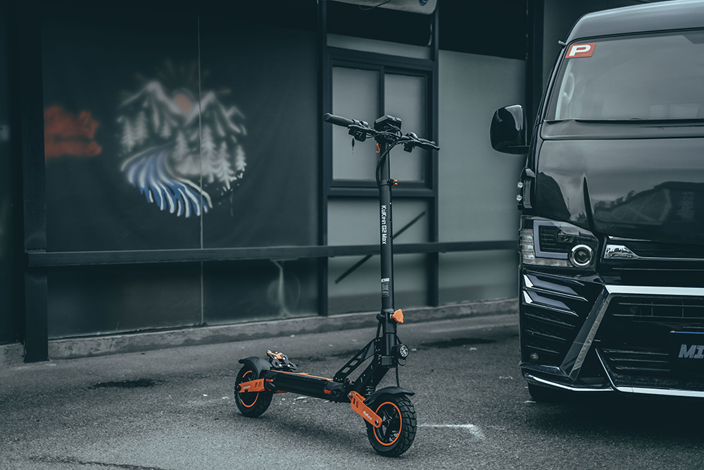 KuKirin G2 Max elskoter 10-tums terrängdäck 1000 W motor Maxhastighet 55 km/h 48 V 20 Ah batteri Räckvidd 80 km Max belastning 120 kg Avtagbar sits Justerbar höjd