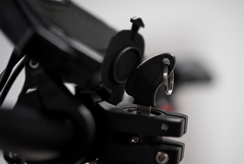 KuKirin G3 Pro 2024 Version 1200W*2 Motor terränggående elskoter 10 tums däck avtagbart batteri 52V 23,2Ah Räckvidd 80km Max hastighet 65km/h Dubbelt hydrauliskt stötdämparsystem IP54 Vattentät dubbel hydraulisk broms