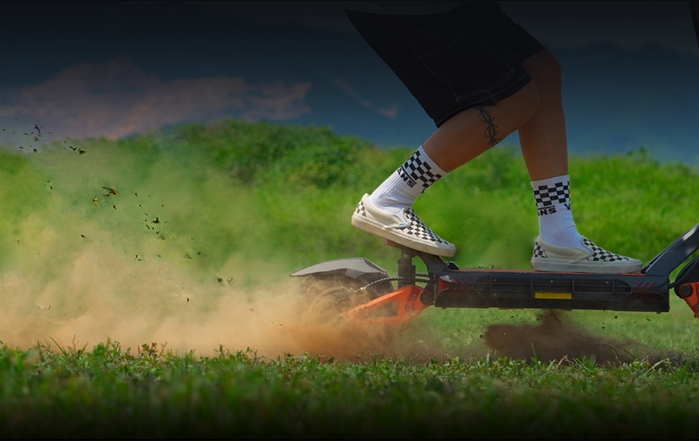 KuKirin G3 Pro 2024 Version 1200W*2 Motor terränggående elskoter 10 tums däck avtagbart batteri 52V 23,2Ah Räckvidd 80km Max hastighet 65km/h Dubbelt hydrauliskt stötdämparsystem IP54 Vattentät dubbel hydraulisk broms